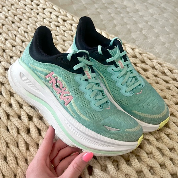 Hoka Shoes - SOLD! Hoka | Bondi 9 Women's Running Shoes 7.5